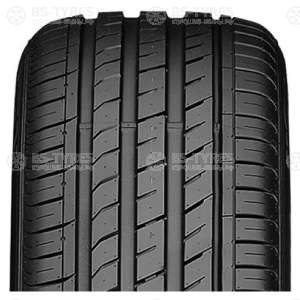 Roadstone N`Fera SU1 235/50 R18 101W