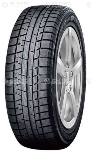 Yokohama Ice Guard IG50+ 215/60 R16 95Q